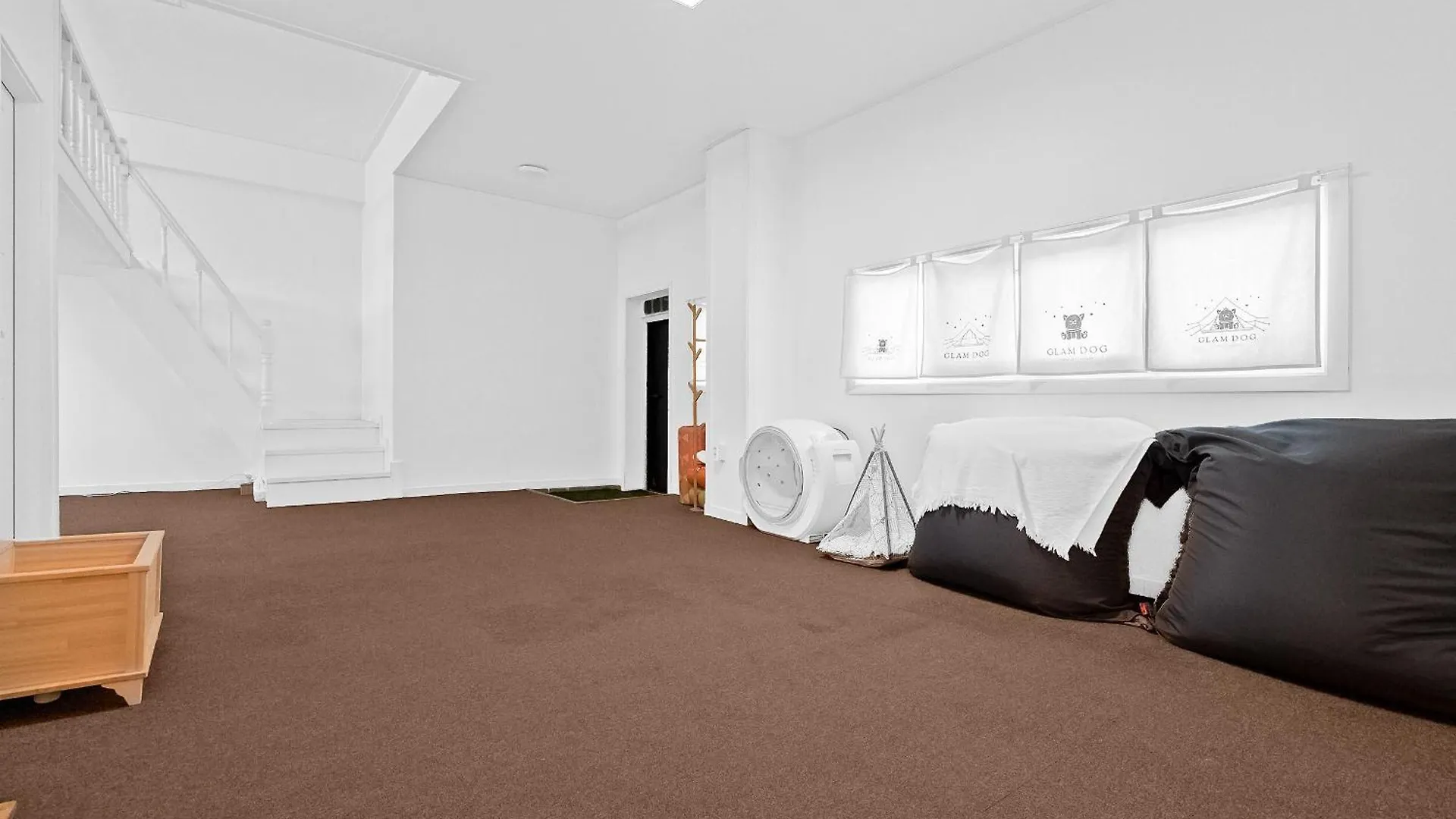 Youngheungdo Glamdog Pet Friendly Yeongheung 4*, Incheon